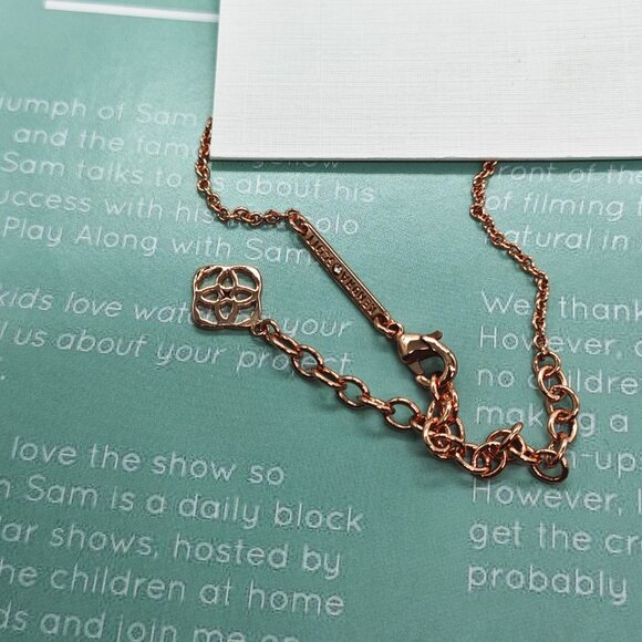 Kendra Scott rose Gold Necklace - Picture 4 of 4